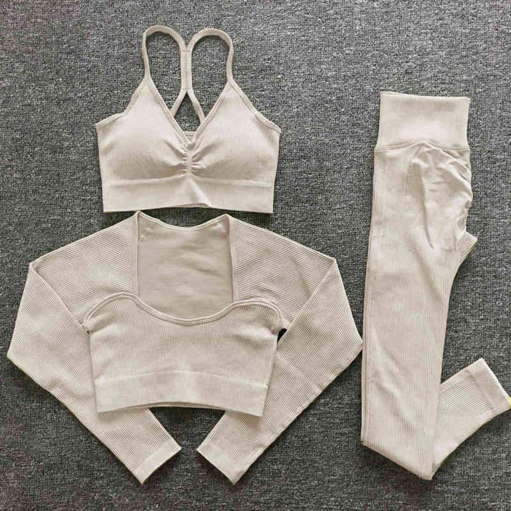 Bo+Tee 3 piece set. Seamless Women Tracksuits Fitness Bra Outfit Yoga Set